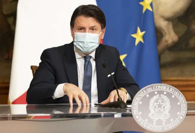 COVID-19 – Italia Zona Rossa. Disposizioni prevenzione del contagio durante il periodo festivo