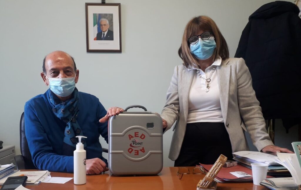 FLORESTA CARDIO-PROTETTA – E’ arrivato il defibrillatore
