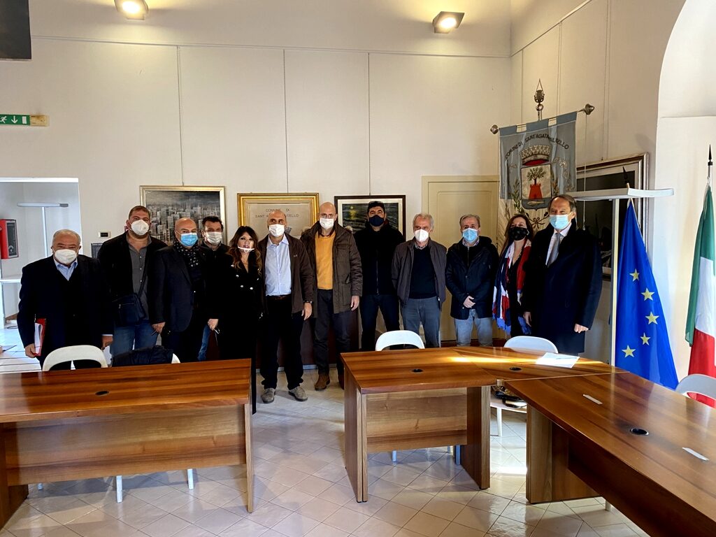 SANT’AGATA MILITELLO – Scuola in presenza, oggi il tavolo tecnico per l’organizzazione dei servizi di trasporto extraurbano