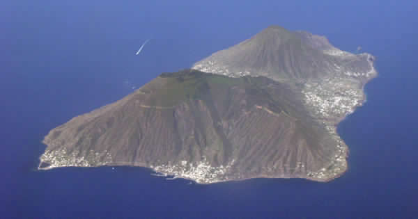 ISOLE MINORI – Governo Musumeci finanzia l’acquisto di mezzi elettrici
