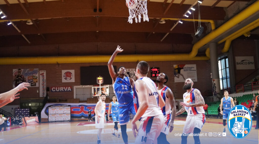 BASKET – L’Orlandina cade a Casale. Non bastano i 30 punti di Johnson