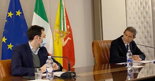 VACCINI ANTI COVID – In 24 ore già prenotate oltre 76 mila persone tra gli over 80
