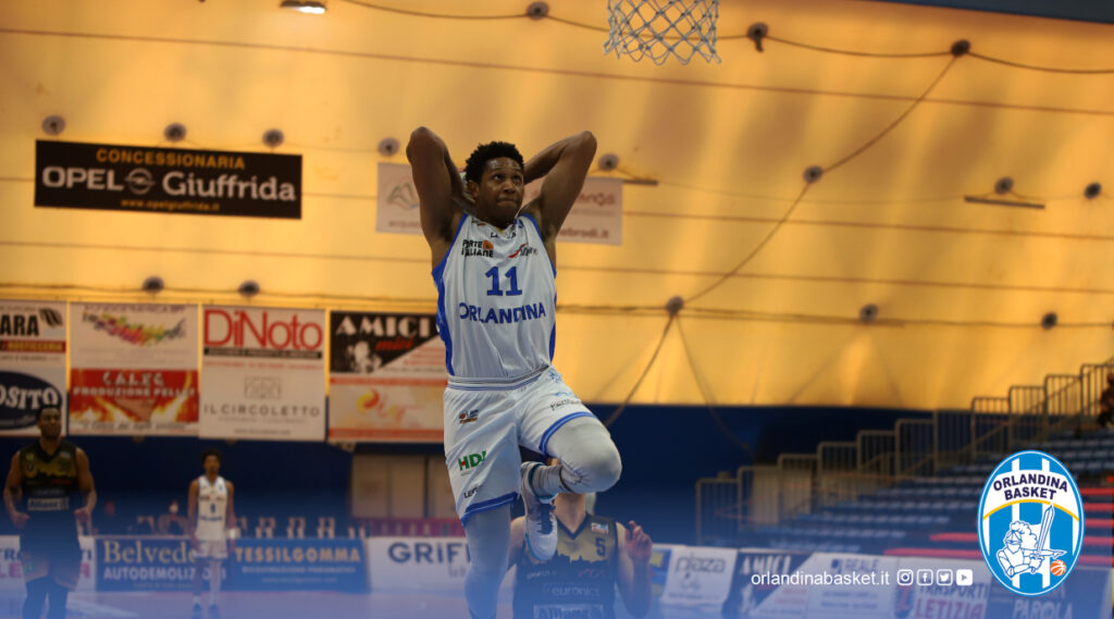 BASKET – L’Orlandina parte con il piede giusto, battuta San Severo