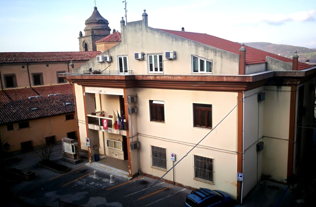 GALATI MAMERTINO – Amministrative, presentate le liste dei candidati sindaco Calogero Emanuele e Vincenzo Amadore