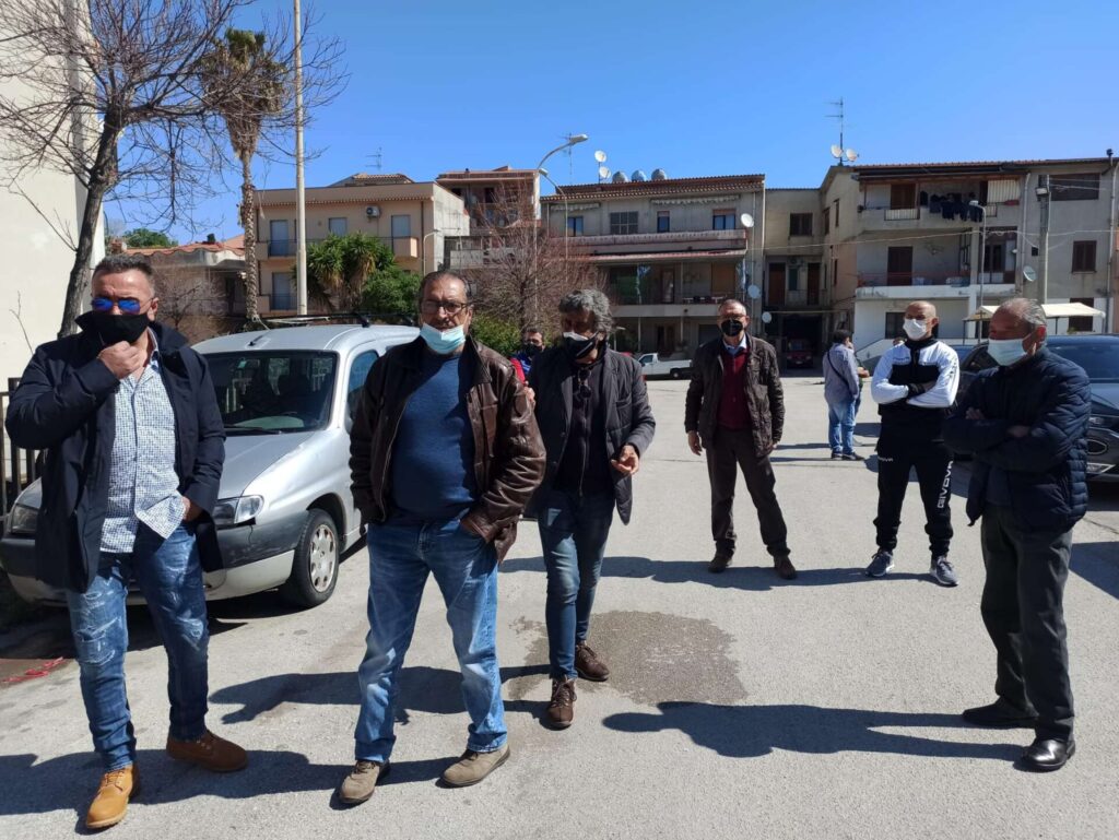 PEOPLE’S FLASH MOB –  La manutenzione del verde nel mirino del Movimento orlandino