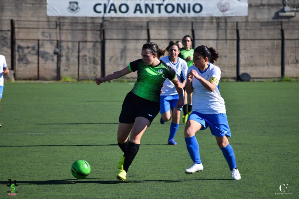 CALCIO – La JSL Women pareggia il derby contro l’SSD UNIME, peccato per i tre “legni”