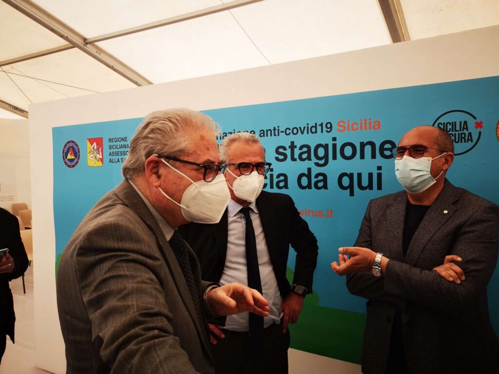CAPO D’ORLANDO – Inizia l’attività del centro vaccinale di Piazza Bontempo