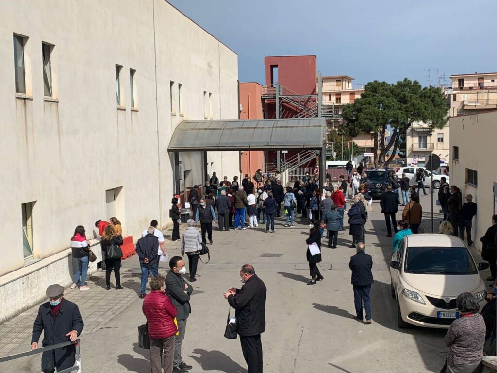 SANT’AGATA MILITELLO – Va avanti l’attività dell’hub vaccinale