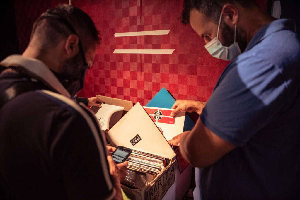 MESSINA VINYL FEST – Al Retronouveau il 13 giugno