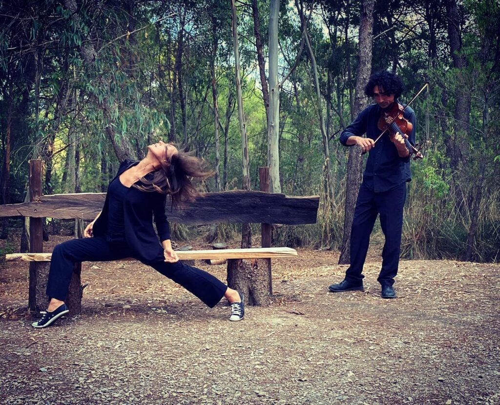 PATTI – La performance “Nòstos” in scena al Festival dei due Mari di Tindari