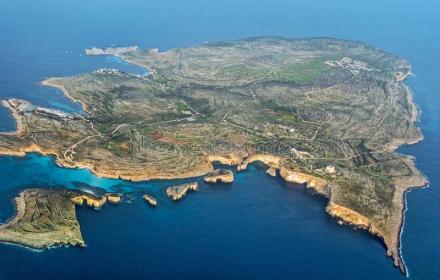 COVID – Tamponi obbligatori anche per chi arriva in Sicilia da Malta