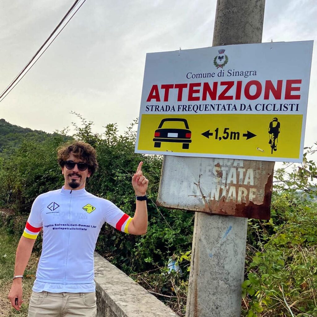 SINAGRA – Aderisce alla campagna ‘’Dammi 1,5 mt’’ per tutelare i ciclisti