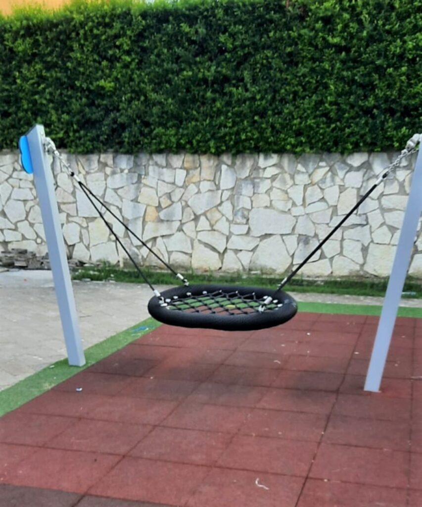 BROLO – Parchi Giochi che dividono