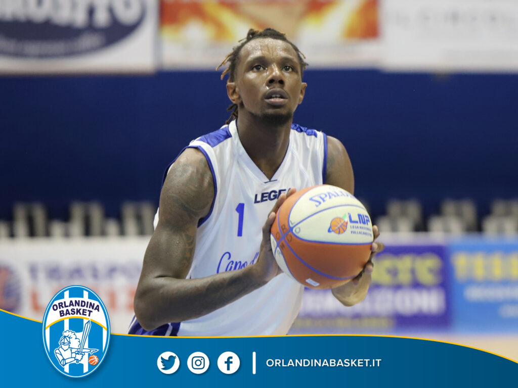 BASKET – Orlandina sconfitta dopo un tempo supplementare. Al PalaFantozzi passa Chiusi