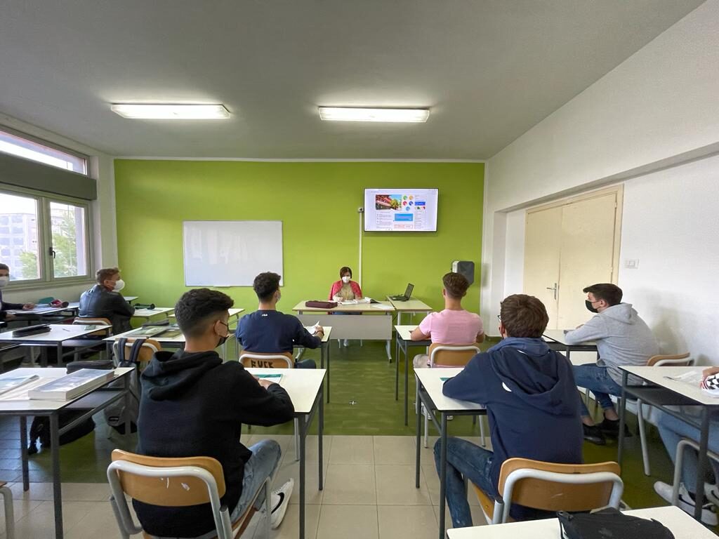 SCUOLA – Al Majorana di Milazzo la sicurezza sposa la tecnologia
