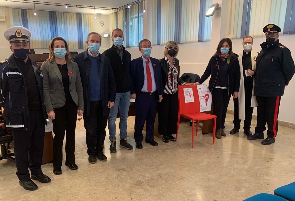 BROLO – “Posto occupato” nell’aula consiliare contro la violenza sulle donne