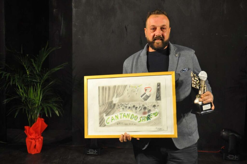 SAN FILIPPO DEL MELA – Francesco Pirri vince la 7^ Edizione di Cantando Sanremo