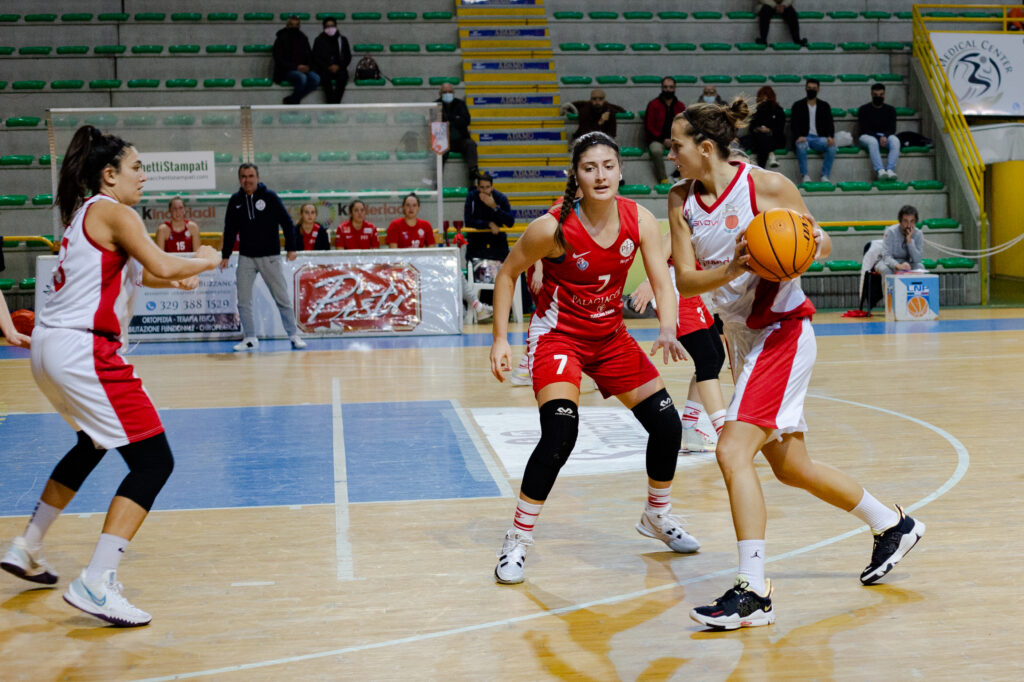 BASKET – Alma non riesce l’impresa. Passa Palagiaccio Firenze