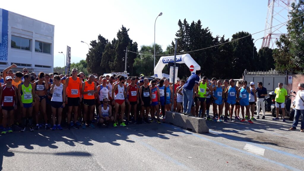 TORRE BIANCA GAMES – Tutto pronto per la “10 km di Capo Peloro – V Trofeo Luigi Cacopardi” di domenica 5 dicembre