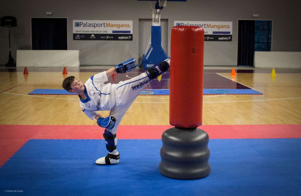 KICKBOXING – Esami di cintura per gli allievi del Maestro Cirilla