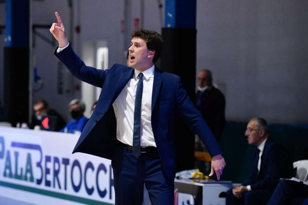 BASKET – Infodrive Capo d’Orlando: esonerato Marco Cardani