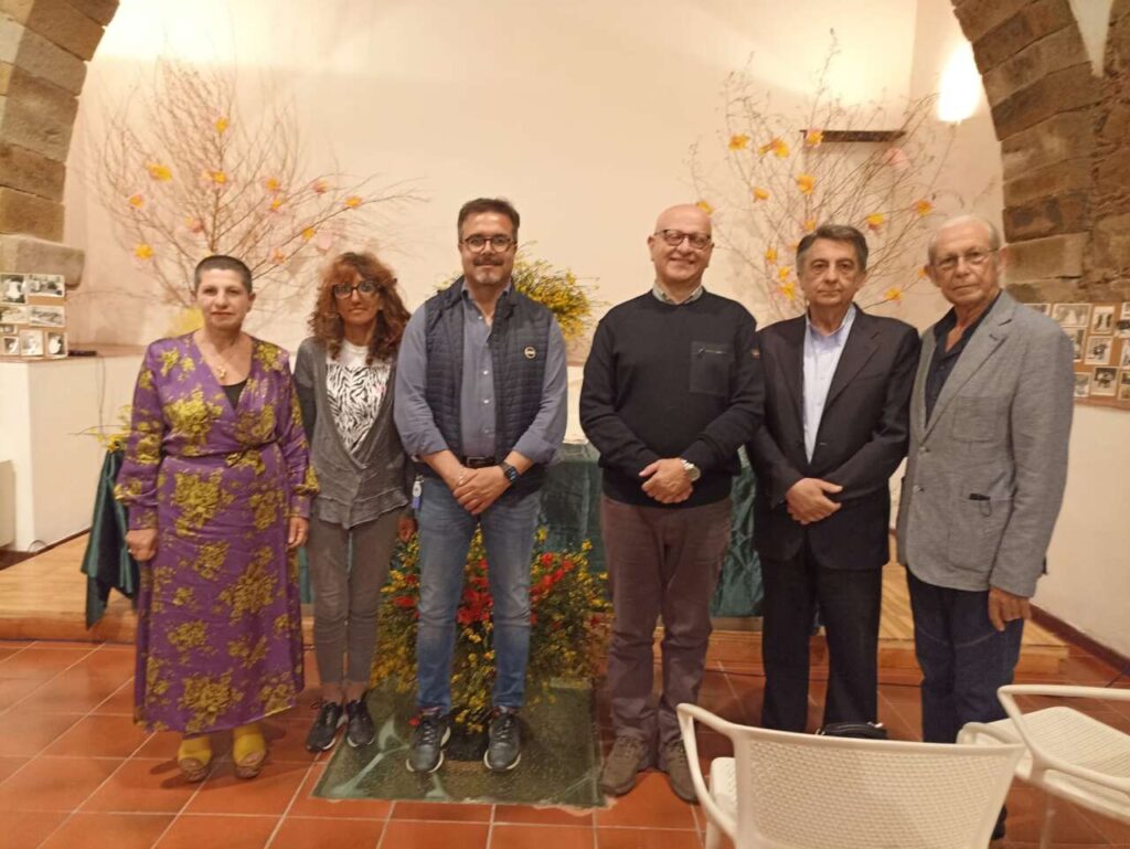 SINAGRA – Maggio dei libri, presentato “Volti e Maschere di Sicilia”