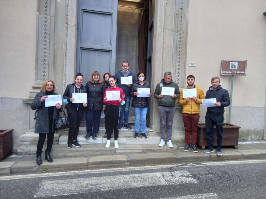 FLORESTA – Consegnati gli attestati per il corso di defibrillazione BLSD