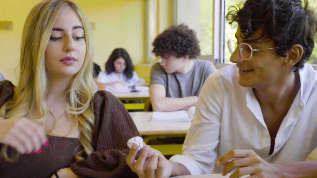 CINEMA – Online “Scrivimi per sbaglio” lo short film che racconta l’amore nella Generazione Z