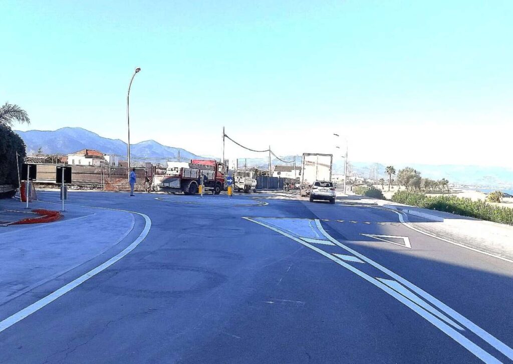 MILAZZO – Ultimati i lavori della rotatoria presso l’asse viario di Ponente