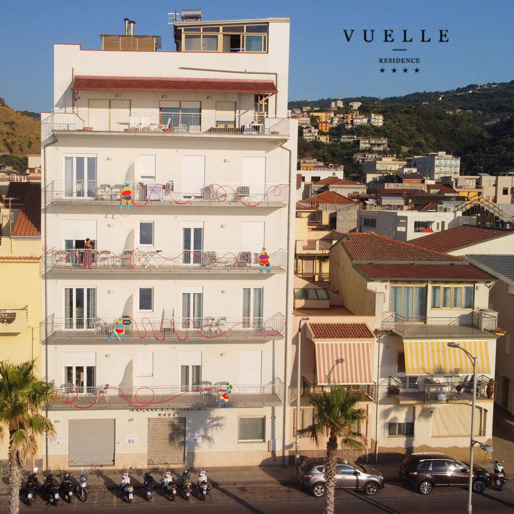 CAPO D’ORLANDO – Al Vuelle Residence il valzer della guerra