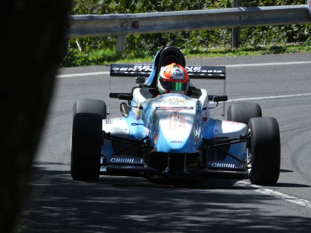 SLALOM – Il mazarese Totò Arresta  vince il 1° slalom Città di Ucria