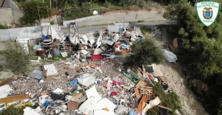SPADAFORA – Operazione della Polizia Metropolitana di Messina, deferite due persone per gestione di discarica non autorizzata ed abbandono di rifiuti