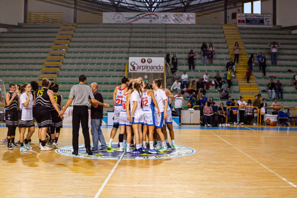BASKET – L’Alma torna alla vittoria, finisce 68-55 contro Cestistica Spezzina