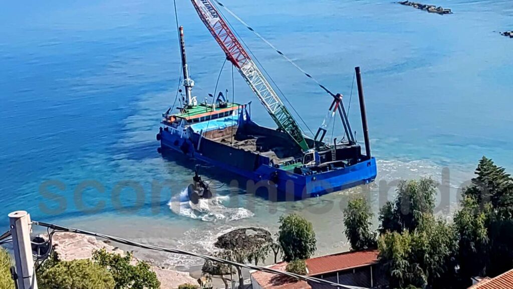 DRAGAGGIO – La sabbia del porto orlandino depositata a Testa di Monaco