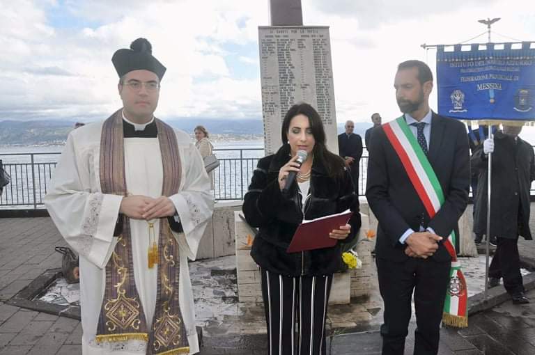 COMMEMORAZIONE CADUTI – L’ Associazione Culturale Nuovi Orizzonti ed  A.N.I.O.M.R.I.D commemorano i caduti a Pace