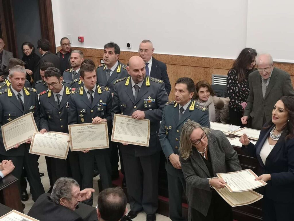 ONORIFICENZE – Premio Alata Solertia al Pattugliatore della Guardia di Finanza multiruolo P01 Monte Sperone