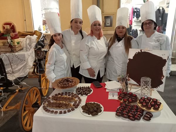 SANT’AGATA MILITELLO – Successo per “Una dolcissima domenica”