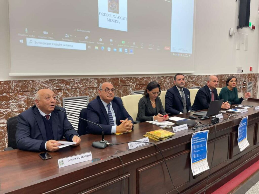 AVVOCATI – Gli studenti messinesi incontrano  l’Ordine degli avvocati all’insegna della legalità