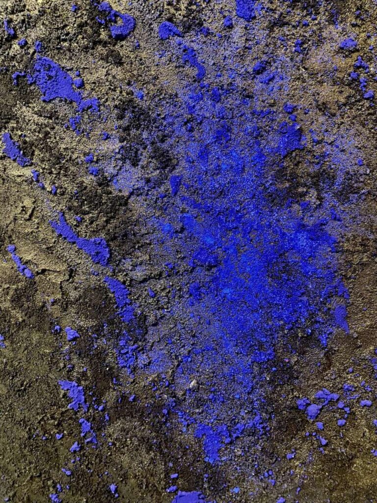 FARE ARTE A CATANIA – La mostra “Il lato profondo della terra”, di Nunzio Fisichella, viene prorogata sino al 18 gennaio