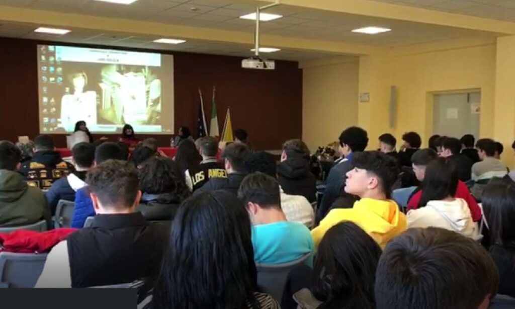 SANT’AGATA MILITELLO – ITIS E. Torricelli, presentato il libro “Lady Constance Lloyd, l’importanza di chiamarsi Wilde”
