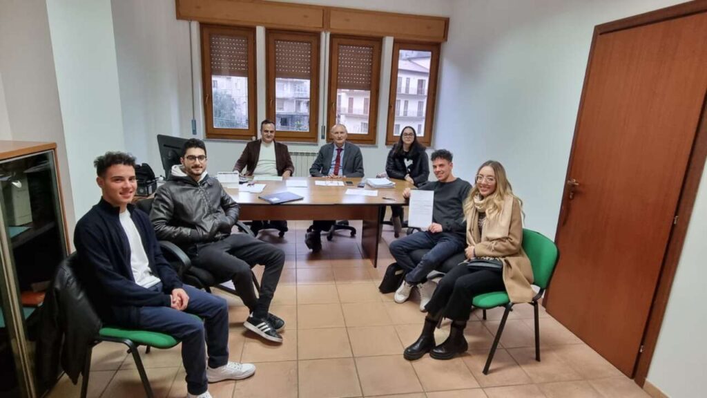 COMUNI – A Tortorici i giovani “fanno” Consulta