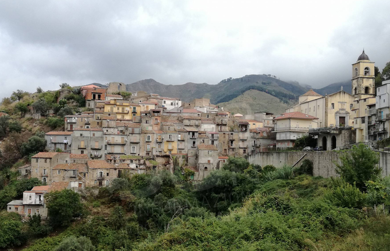 VIABILITA’ – Chiusura temporanea al transito veicolare di un tratto della S.P. 161 S. Agata Militello – Alcara Li Fusi