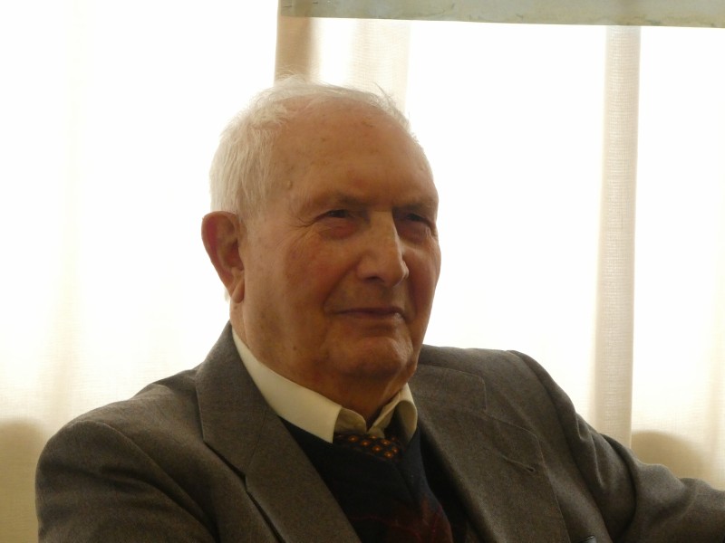 DAL CASSETTO DEI RICORDI… – Presentato a Brolo il nuovo libro del maestro Antonino Speziale