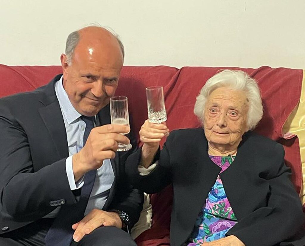 COMPLEANNI – La città di Milazzo festeggia due nuovi centenari