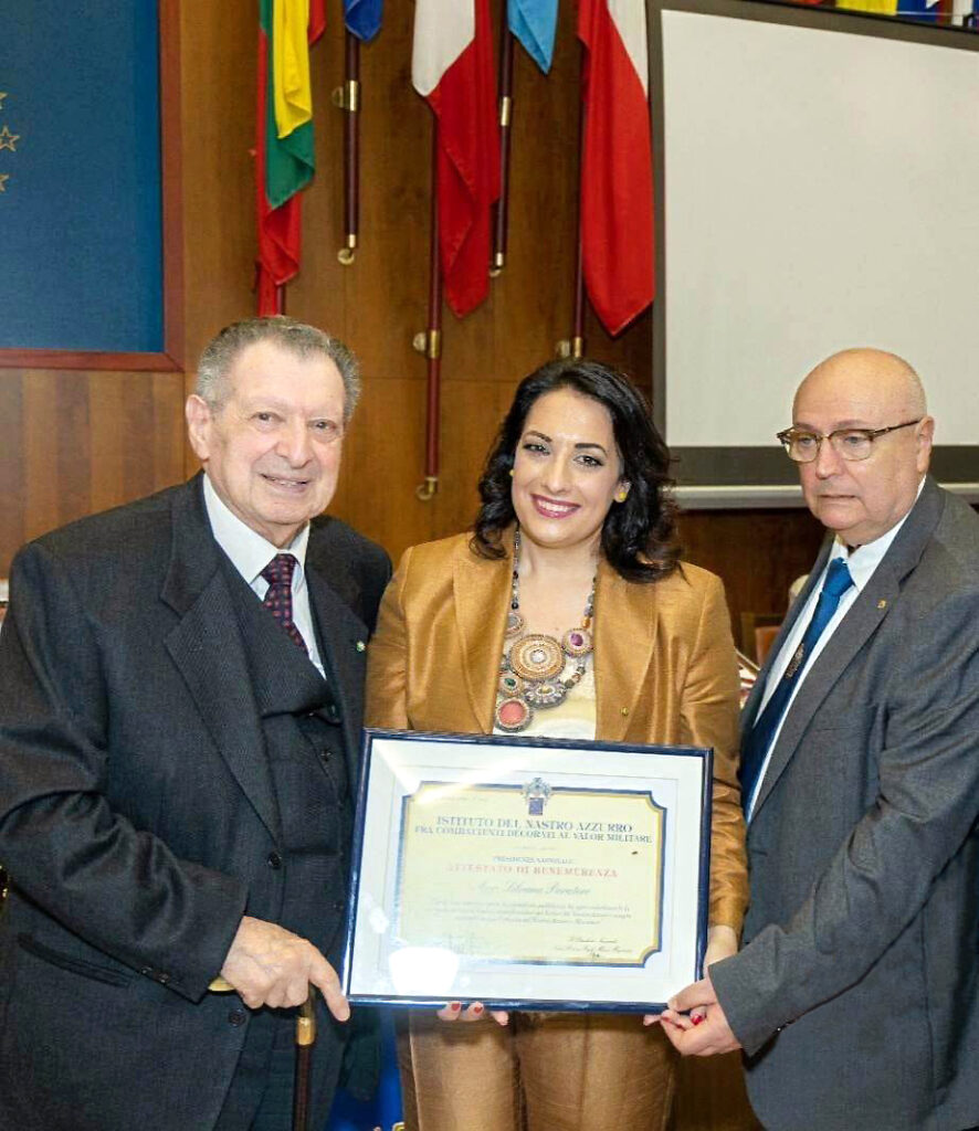 RICONOSCIMENTI – Attestazione di benemerenza della presidenza nazionale dell’Istituto del Nastro Azzurro all’avv. Silvana Paratore