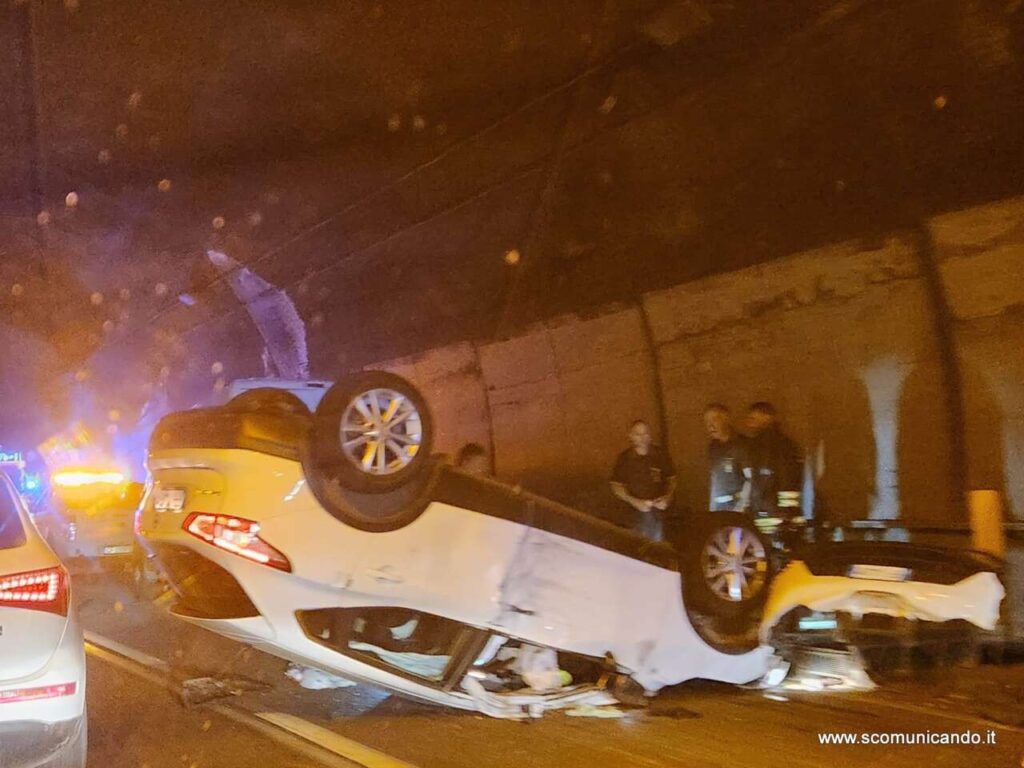 INCIDENTE – A20, auto si ribalta in galleria tra Brolo e Patti