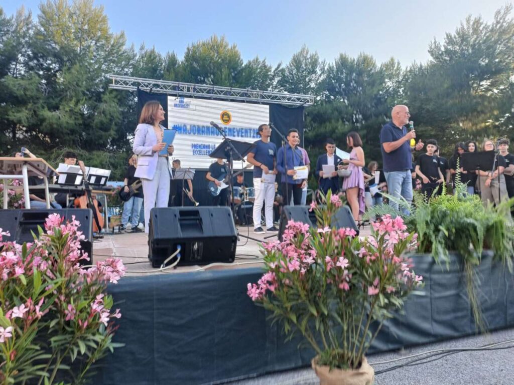 MILAZZO – Cerimonia di fine anno scolastico al Majorana