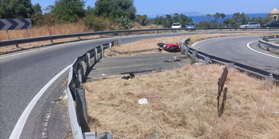 MORTE DI UN CENTAURO – Si schianta sulla scorrimento di Patti