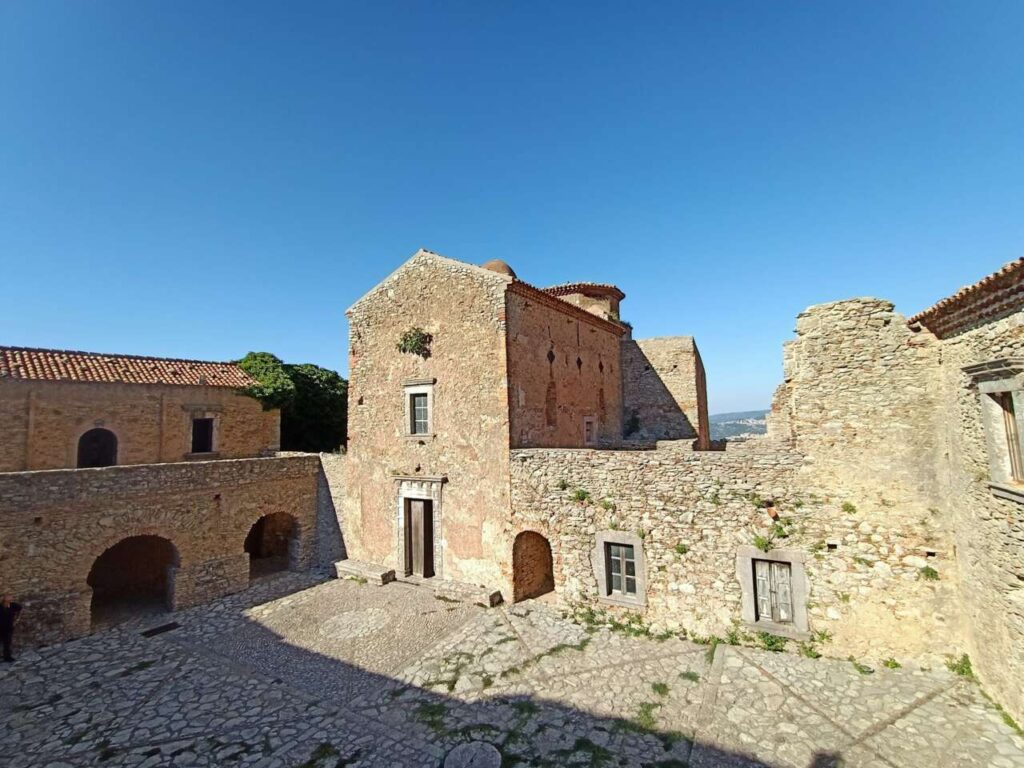 FRAZZANO’ – Giornata di studi “Tra passato e futuro: Le chiese italogreche del Valdemone”