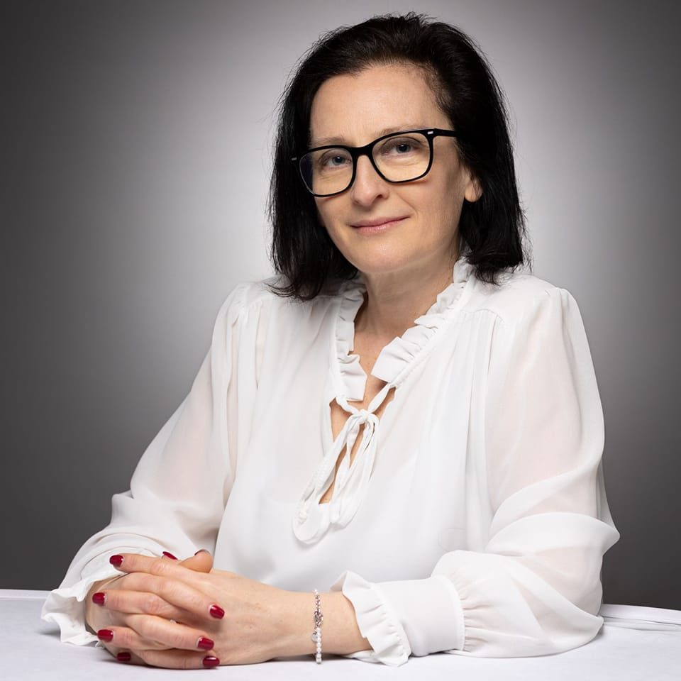CASSIOPEA\SEA –  Solidarietà a 360° al consigliere comunale Anna Salamida di Pulsano, aggredita mentre rimproverava chi buttava rifiuti per strada